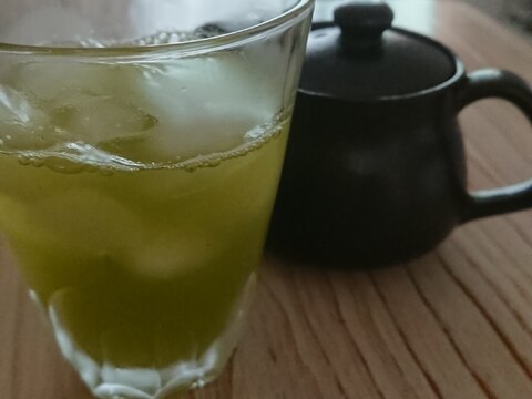 急須で簡単おいしい♪冷やし緑茶♡